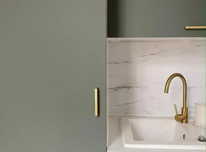 La Dandy - Beau T2 -terrasse, Parking Gratuit, Climatisation Lejlighed *