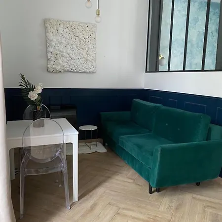 La Dandy - Beau T2 -terrasse, Parking Gratuit, Climatisation * Bagnères-de-Bigorre