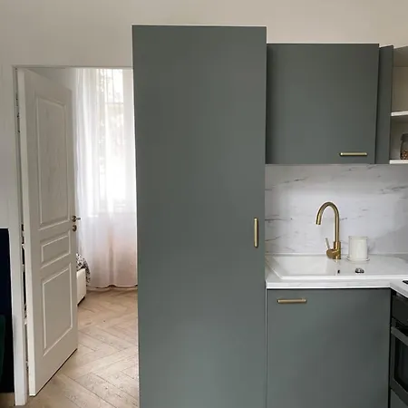 La Dandy - Beau T2 -terrasse, Parking Gratuit, Climatisation Apartment