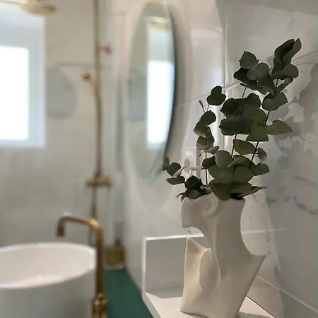 Apartamento La Dandy - Beau T2 -terrasse, Parking Gratuit, Climatisation